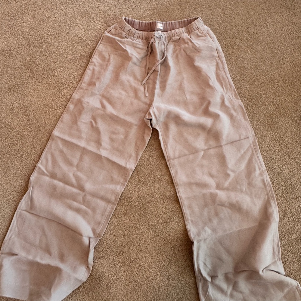 Aritzia Lodge cruiselinen pants, last season